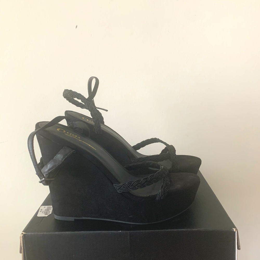 Olivia Jaymes//Jemma//Black Suede